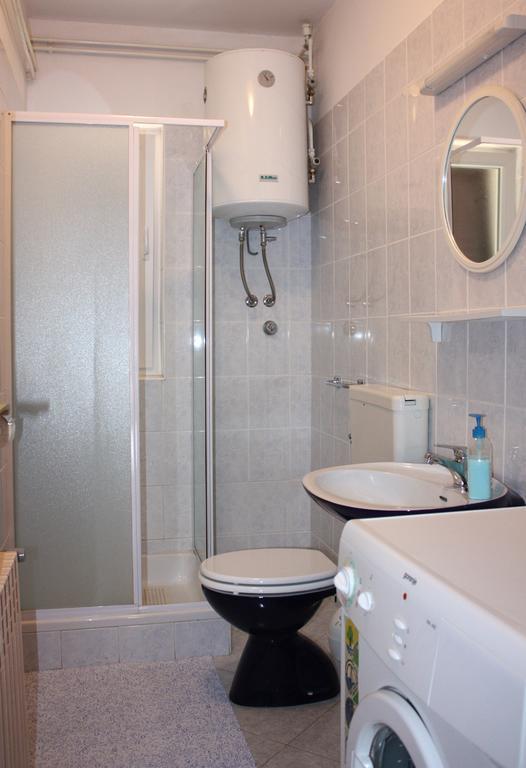 Apartments Jelica Pag Town Room photo